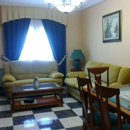 Apartamento Turistico Antigua Universidad Алмагро Екстериор снимка