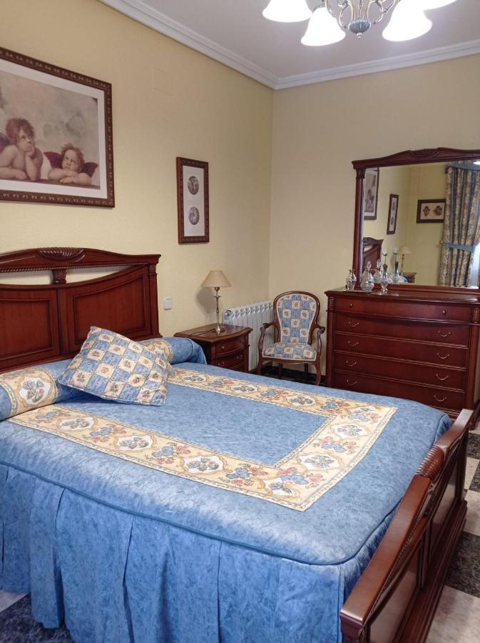 Apartamento Turistico Antigua Universidad Алмагро Екстериор снимка