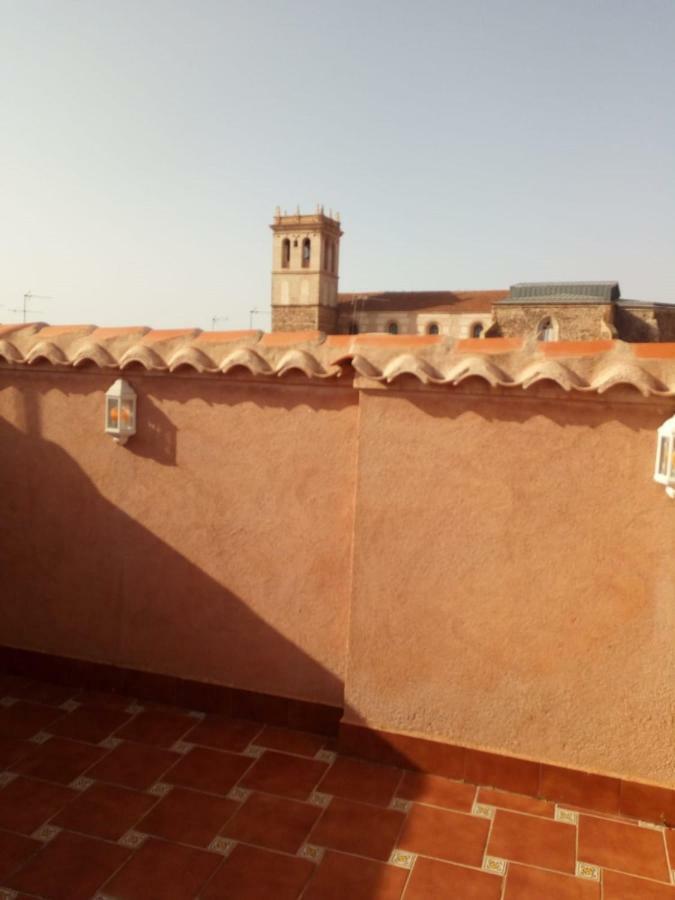 Apartamento Turistico Antigua Universidad Алмагро Екстериор снимка